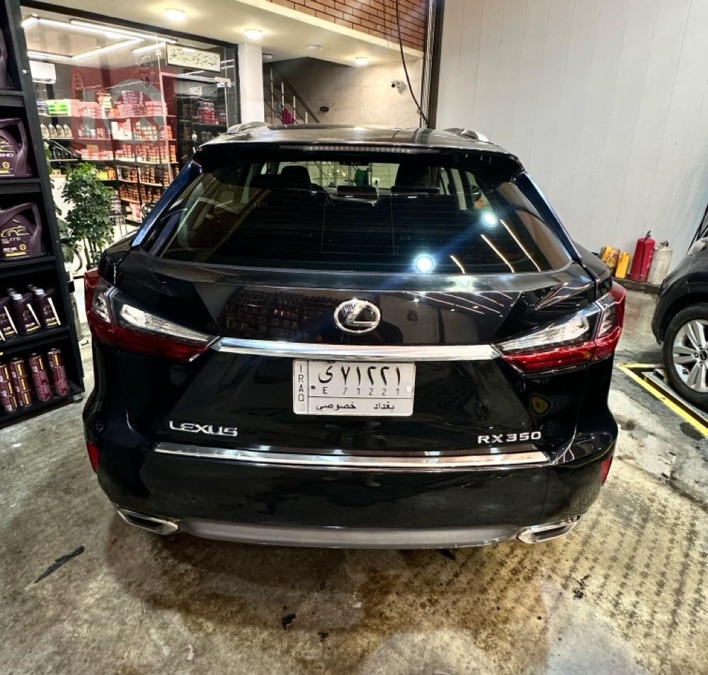 لێکزس RX